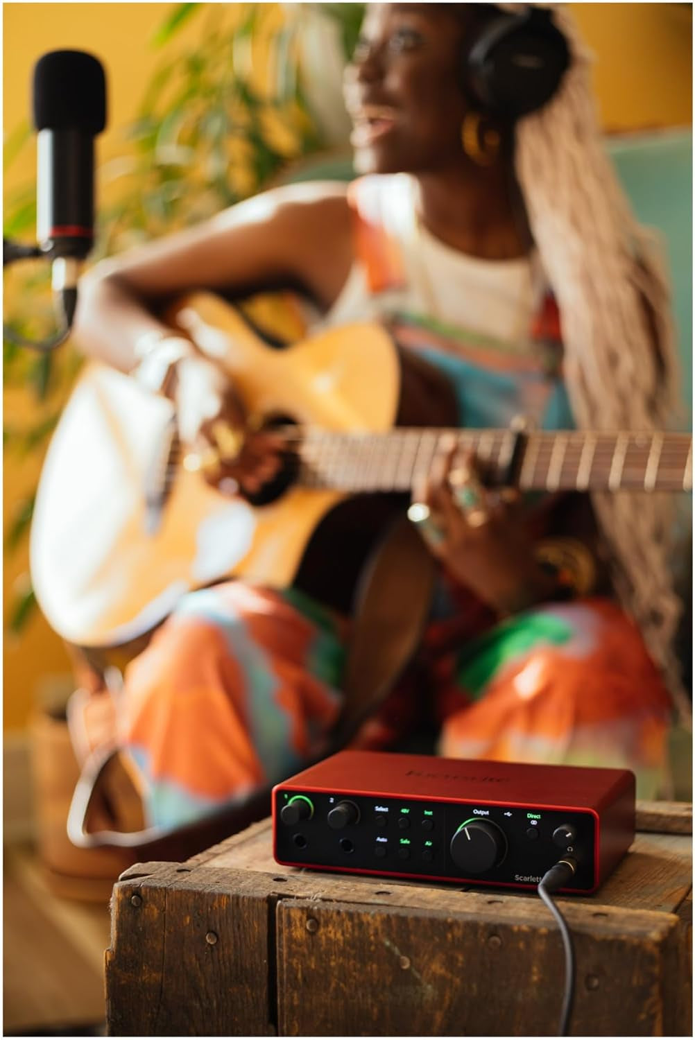 Scarlett 2I2 4Th Gen USB Audio Interface for Recording, Songwriting, Streaming and Podcasting — High-Fidelity, Studio Quality Recording, and All the Software You Need to Record | 2 Mic Preamps, 2 Hi-Z Instrument Inputs, 24-Bit/192Khz, 120Db Dynamic Range,